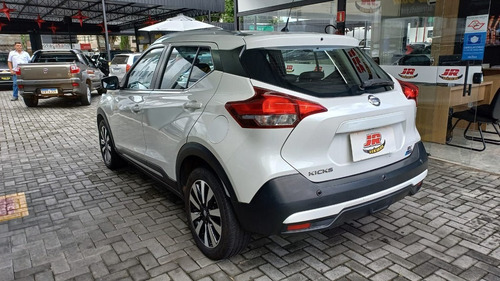 Imagem 5 de 12 de Nissan Kicks 1.6 16v Flexstart Sv
