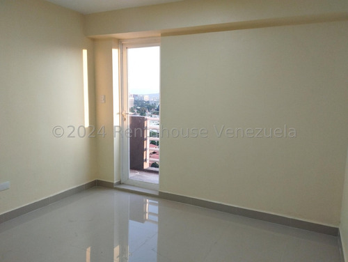 Dennymar, Vende Bello Apartamento Al Este De La Ciudad, Amoblado Y Acondicionado Para Brindar Confort Y Seguridad, 2 Hab, 2 Baños, Cocina Moderna Y Otras Bondades Que Te Invito A Conocer B4a69c5