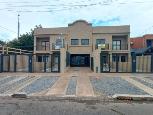 Casa En Venta En José C Paz