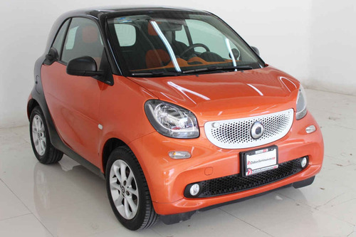 Imagen 7 de 11 de Smart Fortwo 2018 3 Cilindros