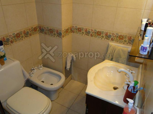 Imagen 17 de 20 de Venta Casa 4 Amb 150 M2 Balcon Valentin Alsina Lanus