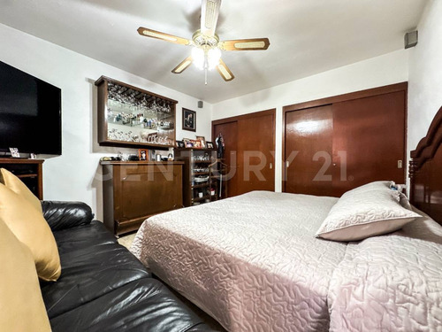 Casa En Venta, En Privada En Jardín Balbuena