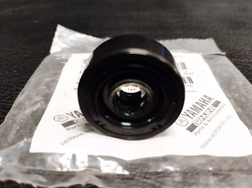 Reten Bomba De Agua Yamaha R3 Yzf-r3 Mt03 33s-e2223-00