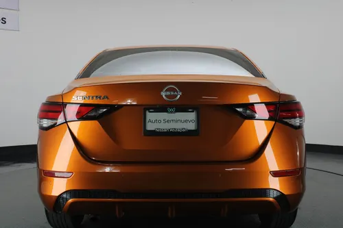 Nissan Sentra 2.0 Advance Mt