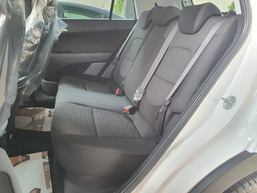 Imagem 8 de 13 de Hyundai Creta 1.6 16v Flex Smart Automático