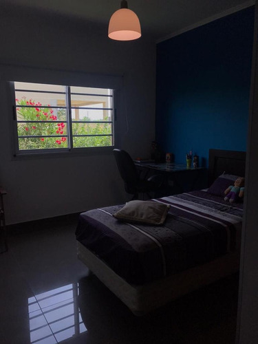 Hermosa Casa Minimalista En San Vicente