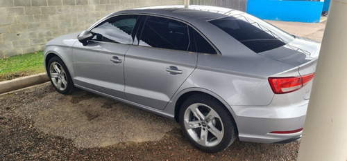 Audi A3 2.0 - 220cv Único Dono