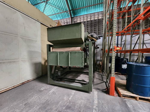 Daniela Linarez Ofrece En Venta Galpones En Zona Industrial Iii Avenida Principal Totalmente Equipadon Con Cavas De Conservacion Empaquetadora Listo Para Producir Conjunto Privado Barquisimeto Lara