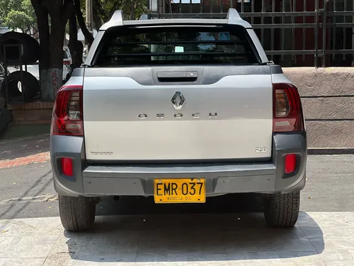 Renault Duster Oroch 2.0 Dynamique