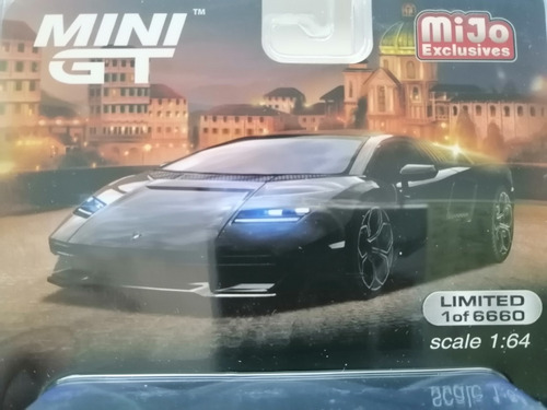 #607 Mini Gt Lamborghini Countach Lpi Escala 1 64 (Usado)