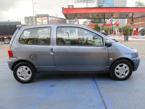 Renault Twingo DYNAMIQUE 1200CC MT AA