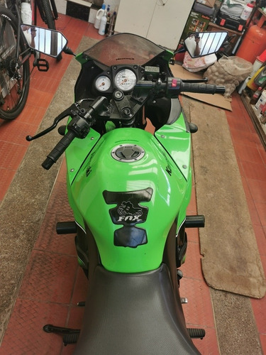 Kawasaki Ninja 250r