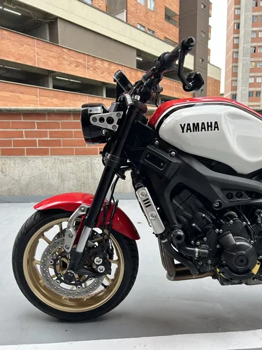 Yamaha Xsr 900