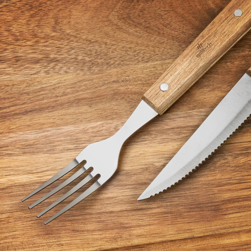 Set 8 Cubiertos Para Asados Cuchillo + Tenedor Grilltech Bbq Color Marrón