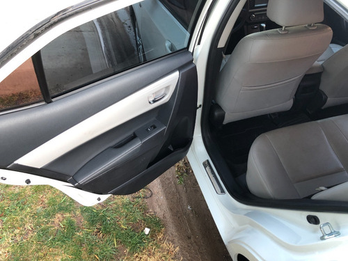 Imagen 11 de 21 de Toyota Corolla Xei Cvt Pack