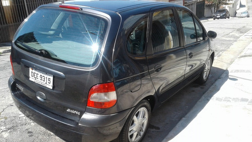 Renault Scenic 2.0 Rxe 5p