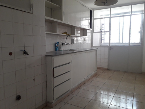 Imagen 5 de 24 de Apto Dos Dorm Todo Al Frente Paraguay Y Rambla