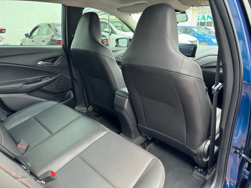 Chevrolet Onix 1.0T Premier Red Line At