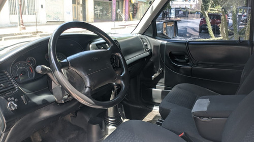 Imagen 14 de 18 de Ford Ranger 2010 3.0 Diesel 4x2