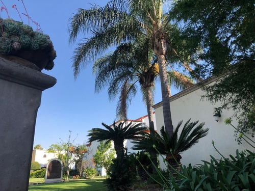 Imagen 8 de 30 de Venta Casa El Campanario Queretaro