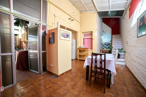 Venta - Casa - 6 Ambientes - Quincho - Patio - Barracas