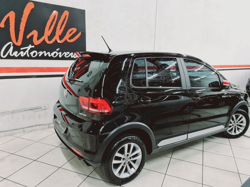 Imagem 5 de 12 de Vw Fox Pepper 1.6 Msi Imotion Completo