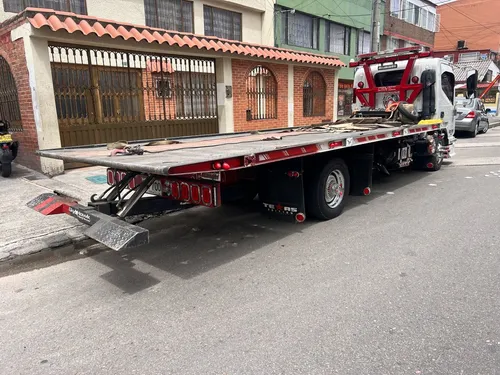 Jac Hfc1042 Grúa M/t 2.8 Turbo Diésel 2020