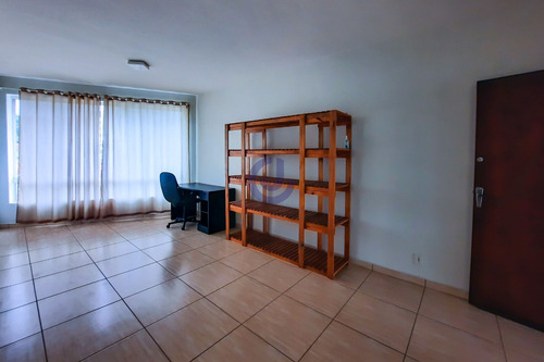 Apartamento De 100 M² Próximo Ao Centro De Blumenau/sc (bairro Garcia)
