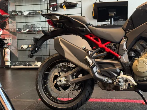 Ducati Multistrada V4s 2025