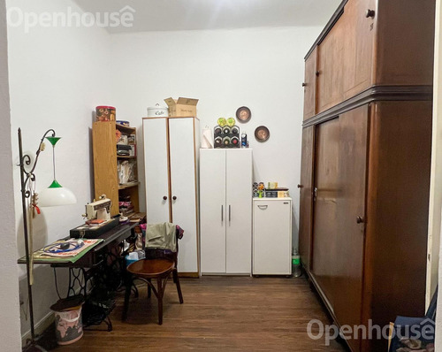 Venta Casa Amplia Y Luminosa En El Corazón De Mataderos