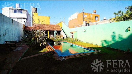 Imagen 9 de 14 de Venta Casa 3 Ambientes Con Jardín, Cochera Y Fondo Con Piscina En Villa Dominico (29449)