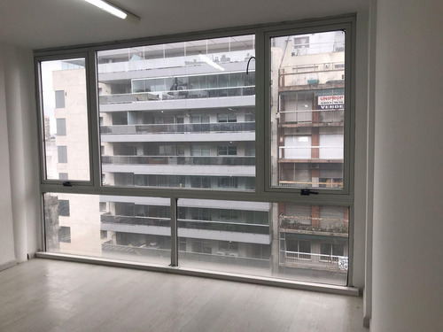 Oficina De 70m2- Moderna En La Zona De Flores- A Metros De Av. Rivadavia, Avellaneda Subte A