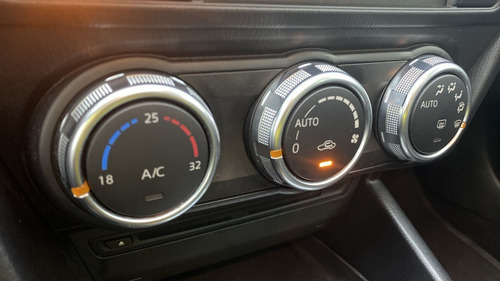Imagen 17 de 25 de Mazda 3 Gran Touring 2.0 Sport