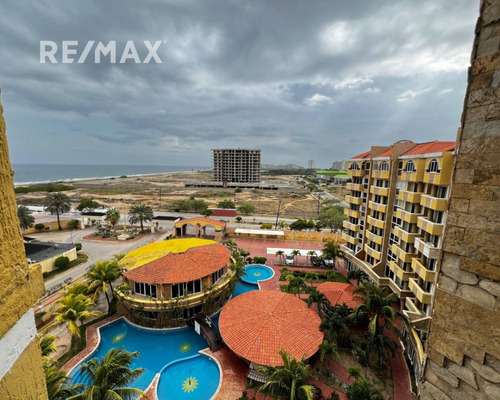 Re/max 2mil Vende Pent House En Res. Villas Margarita, Urb. Costa Azul, Isla De Margarita, Edo. Nueva Esparta