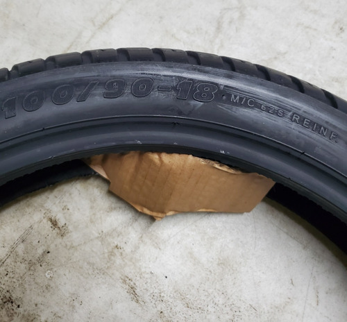 Imagen 8 de 9 de Llanta trasero para moto Michelin City Extra sin cámara de 100/90-18 S 62 x 1 unidad