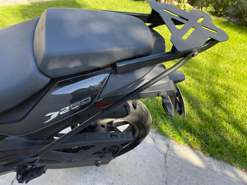 Bajaj Dominar D250