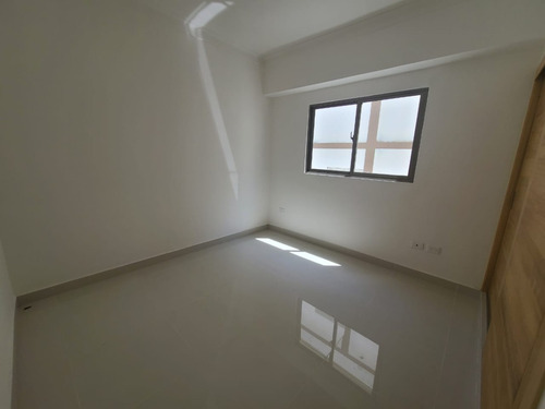 Imagen 4 de 12 de En Venta Piso 3 En Los Prados De 3 Habitaciones Nuevo A Estrenar