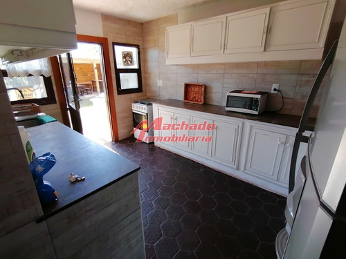 Casa Con Pileta A 1 Cuadra De La Playa Ideal Familias Grandes- Ref: 4341