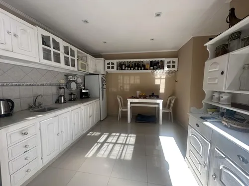 Casa Mixta Con Galpón/salón En Venta En Moreno