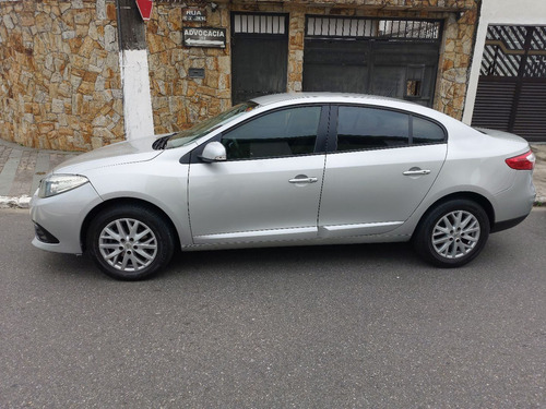 Imagem 5 de 8 de Renault Fluence 2015 2.0 Dynamique Hi-flex 4p