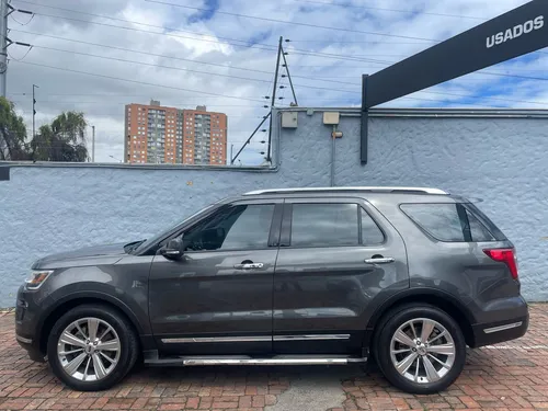 Ford Explorer 2.3 Limited 4x4