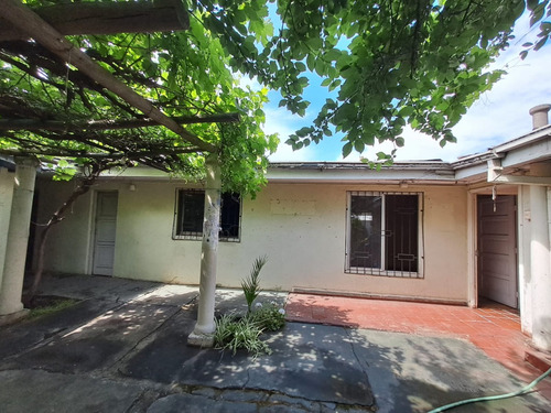 Poeta V Huidobro/e.barrenechea 2 Casas En 525mt2 Comer Resid