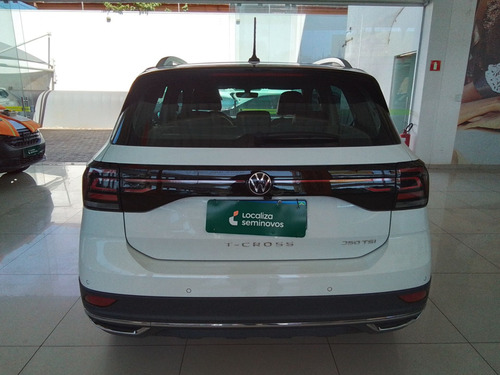 Volkswagen T-Cross 1.4 250 TSI TOTAL FLEX HIGHLINE AUTOMÁTICO