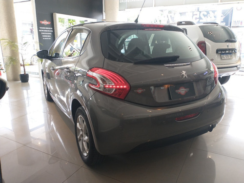 Peugeot 208 Allure