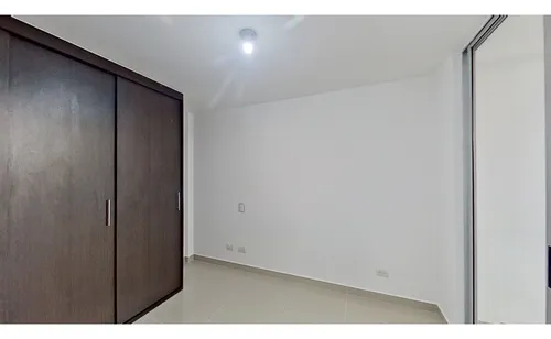 Venta Apartamento Con Parqueadero Y Útil - Envigado Los Almendros