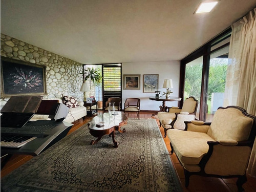 Se Vende Casa 540m2 Lomas De Chuao 9842