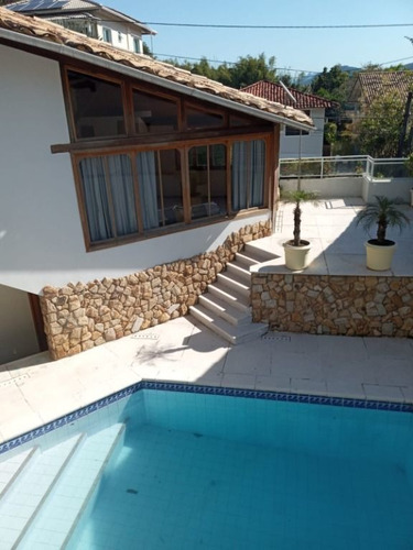 Imagem 20 de 23 de Casa Com 3 Dormitórios À Venda, 350 M² Por R$ 1.600.000,00 - Itaipu - Niterói/rj - Ca1165