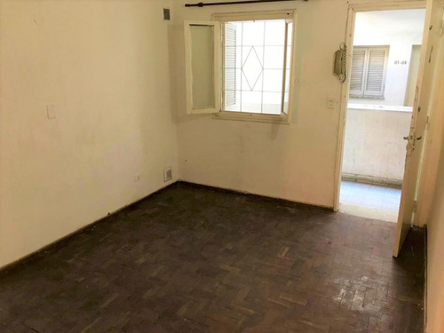 Departamento De 1 Dormitorio Para Reciclar
