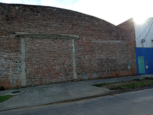 Imagen 9 de 16 de Galpon Con Terreno Salida A 2 Calles 200 U$s X M2 Liquido