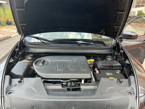 Jeep Cherokee 3.2 Longitude Plus